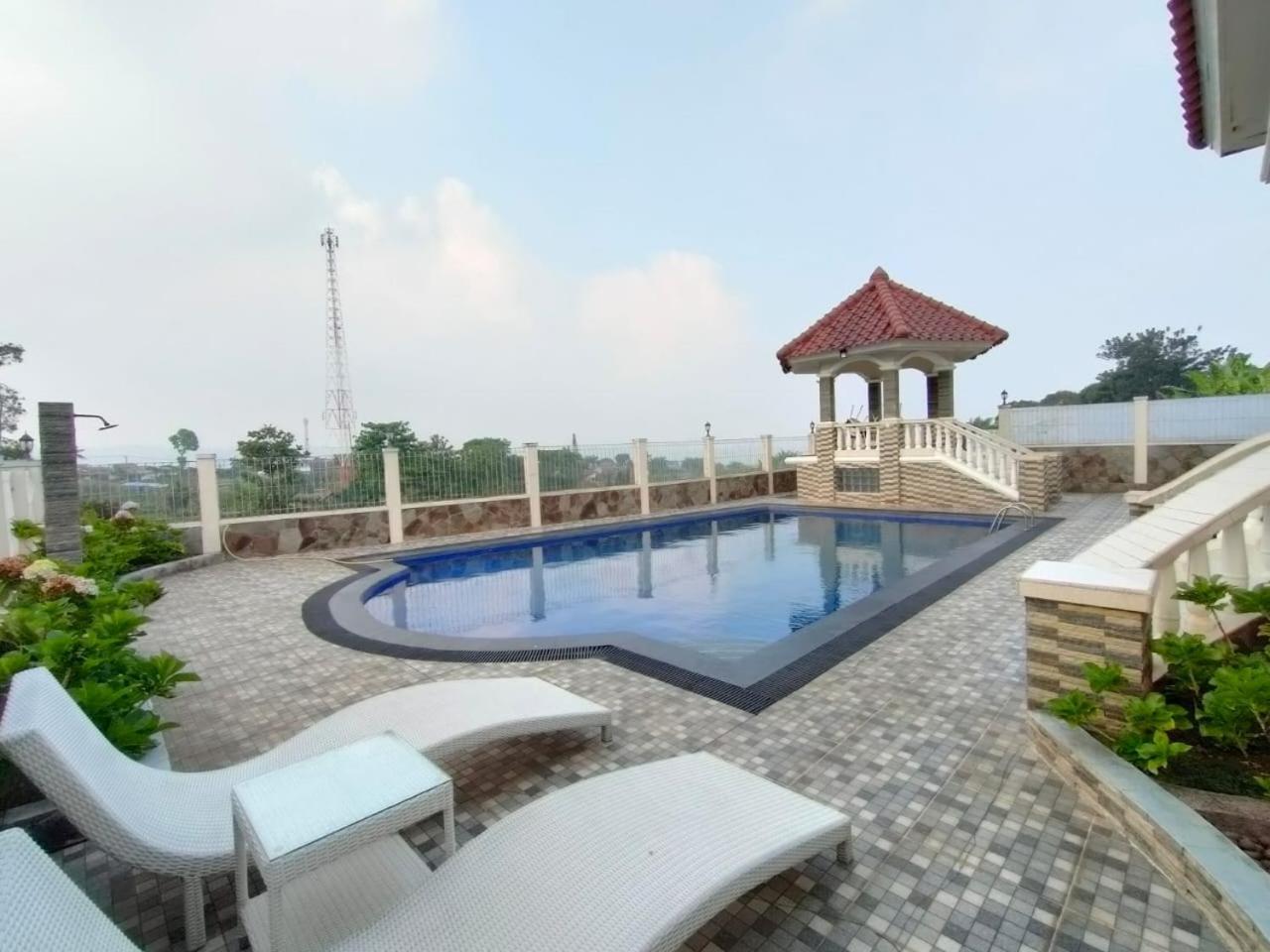 Villa Kandara Hanjawar Puncak Sindanglaya ภายนอก รูปภาพ